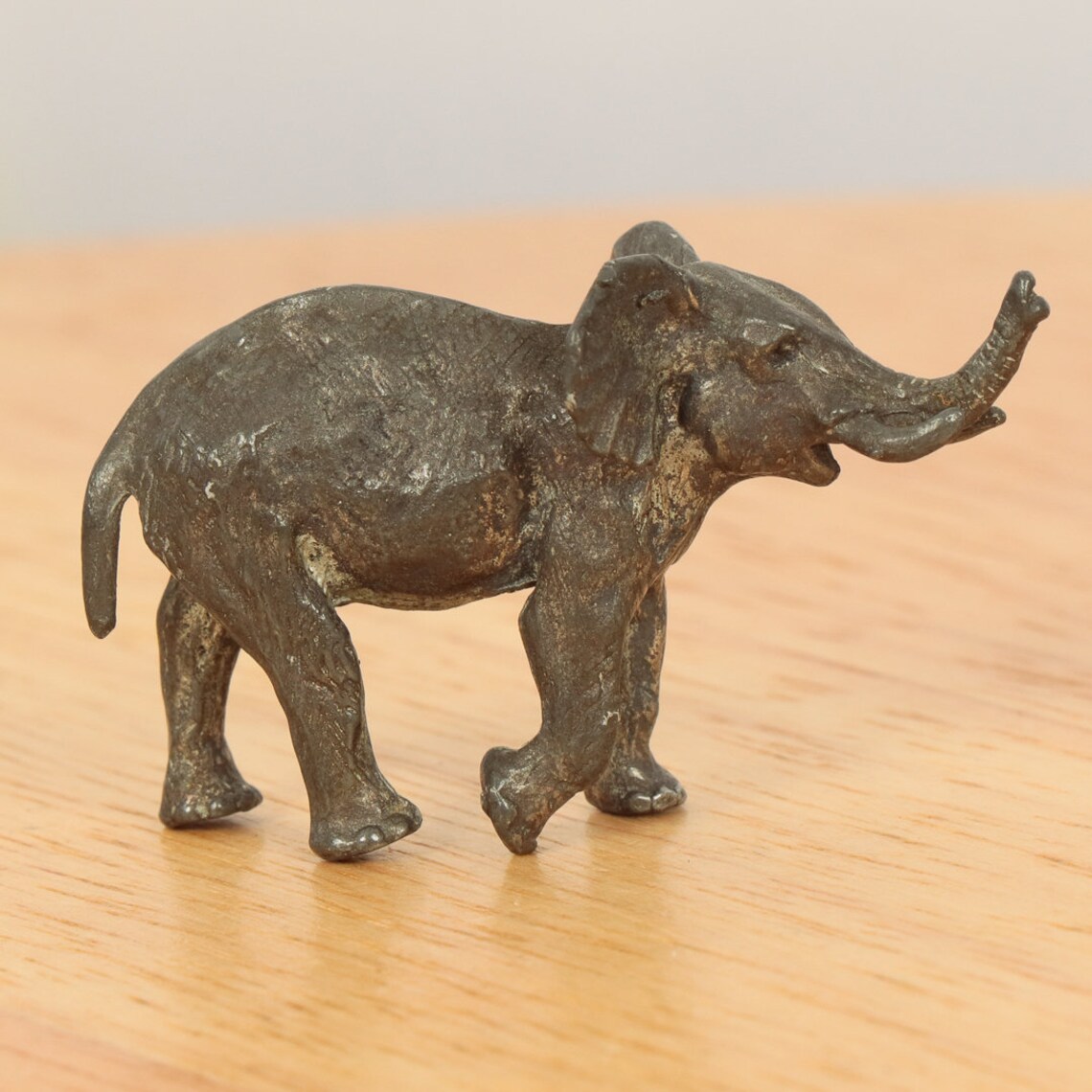 Elephant miniature / figurine / statuette / sculpture / decor Etsy