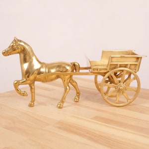 Pferd zieht eine Kutsche || Skulptur || Vintage Massives Messing || Pferd mit Wagen