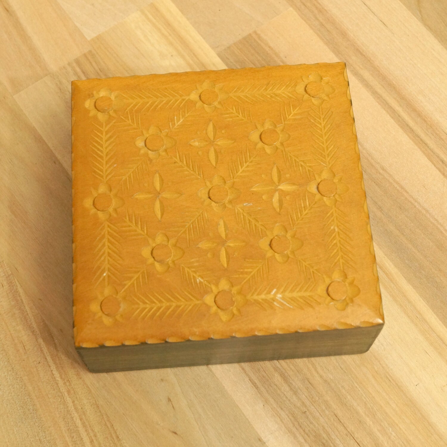 Floral Design Box With a Hinged Lid Wood Etsy UK