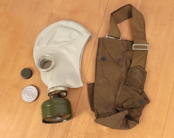Vintage ongebruikte Sovjet-Russische USSR gasmasker GP-5 volledige set