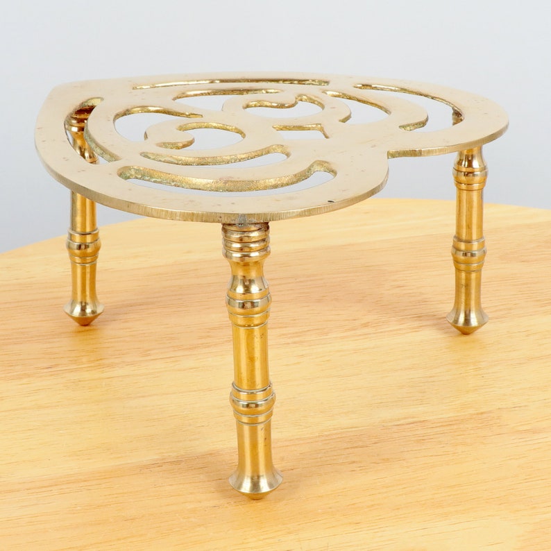 Kettle stand / tea pot stand / plant pot stand heart design Etsy