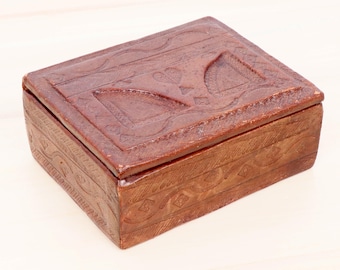 Real leather round shape box with lid || Leather box with fabric inside || hand tooled leather box