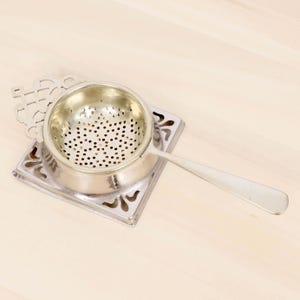 Tea Strainer || Silver plated / Vintage EPNS