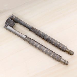 Vintage Jennings Bros. Nut Cracker – Antique Folding Nutcracker – Ornate Steel Kitchen Tool – Made in USA