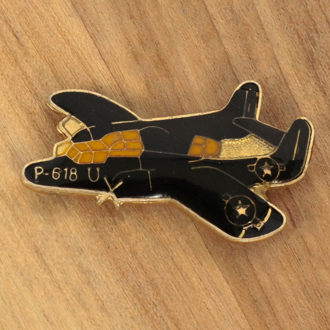 P.618 P-618 U Aircraft Design Pin || Miniature || Vintage Metal Alloy ...