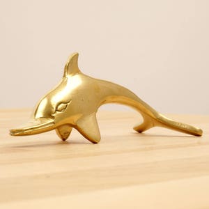 Delfin Figur / Fisch Skulptur || Vintage Massivem Messing || Leben im Meer / Meerestier / goldener Delfin