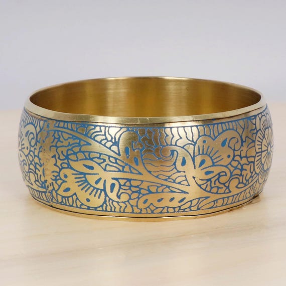 Large solid brass bracelet / bangle designed with… - image 8