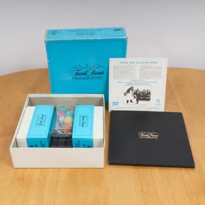 Vintage Trivial Pursuit Board Game – Master Game: Young Players Edition (1984) – Horn Abbot International – Complete Set