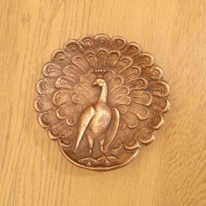 Bronze tray / plate / bowl with a peacock design || Heavy