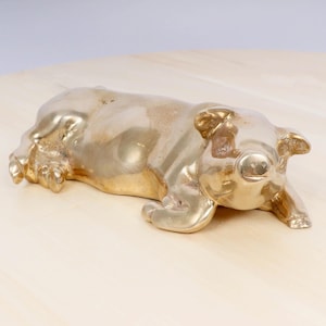 Pig / Hog / Swine / Sow sculpture / figurine / statue || Vintage solid brass pig || pig laying down