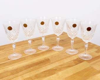 Cristal d’Arques Masquerade 24% Lead Crystal Wine Glasses – Set of 6 in Original Box – Made in France - Vintage
