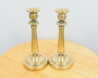 2 Portavelas / Portavelas // Diseño de forma simple de latón macizo antiguo