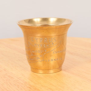 Bowl / Plant pot || Vintage Brass || Simple design || Handmade Hammered