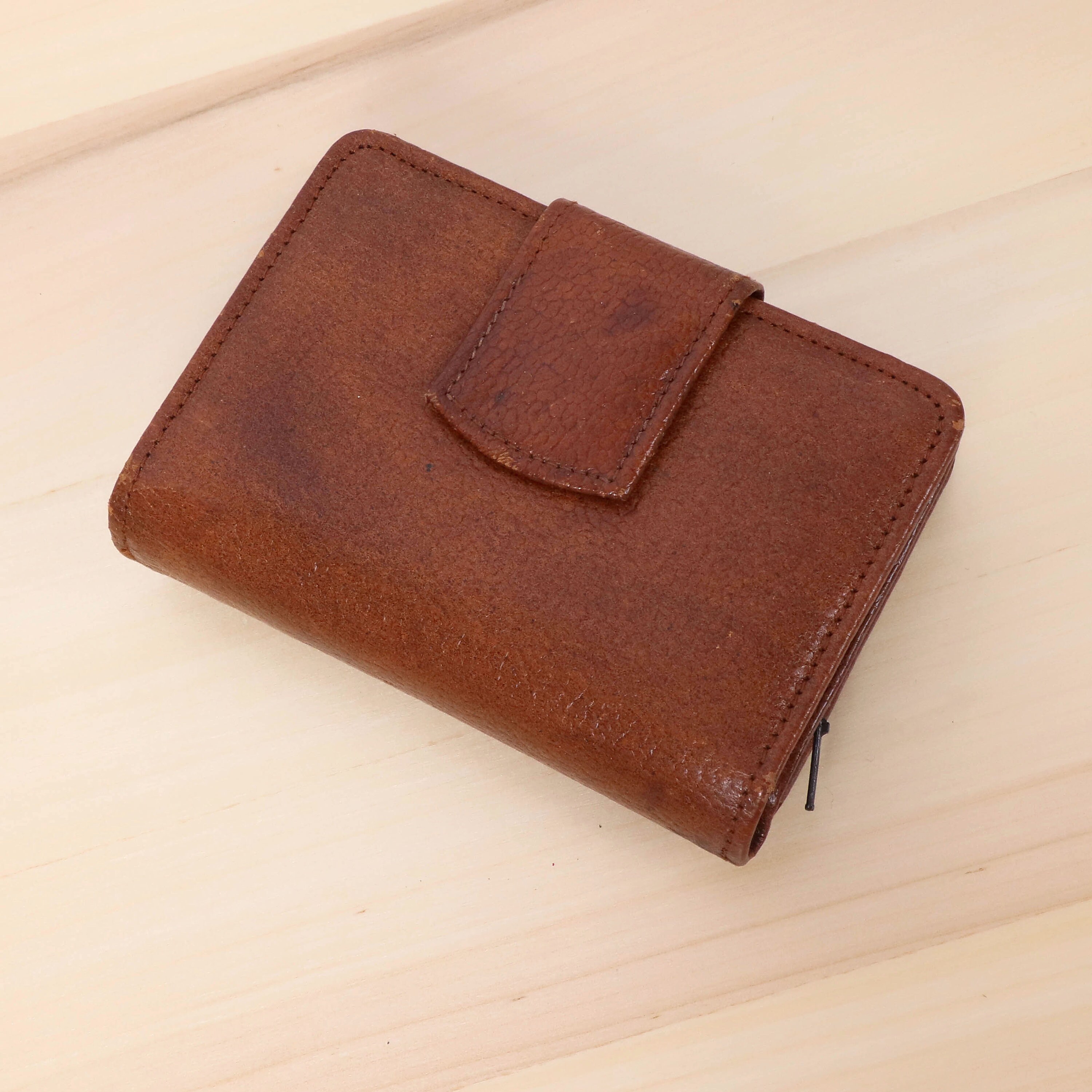 ブラウンのレザーウォレット || 紙幣と小銭を収納できる複数のセクション || マーク：本革 - Etsy 日本