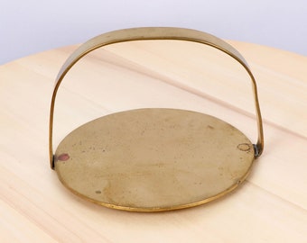 Serving plate / serving stand  || Vintage solid brass