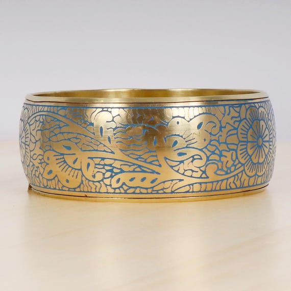 Large solid brass bracelet / bangle designed with… - image 2