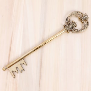 Vintage Solid Brass key / Key Decorative / Wall Hanging || Key Decor