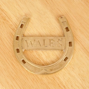 Horseshoe || vintage solid brass || Good luck || Wales horseshoe