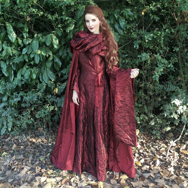 Melisandre Costume - Red Cloak - Cosplay Sorceress Medieval Dress
