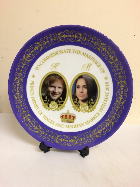 Prince Harry And Meghan Commemorative Plate