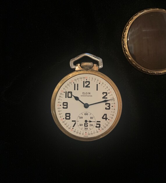 Elgin Shockmaster pocket watch Gem