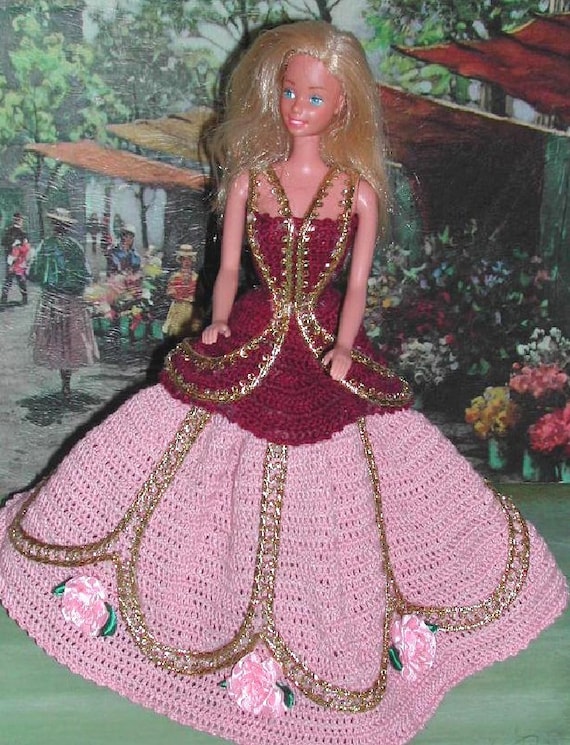 Crochet Period Doll's Dress Pattern | ChicVintagePatterns