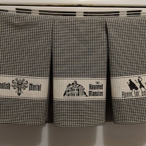 Disney Haunted Mansion Decorative Towel Set