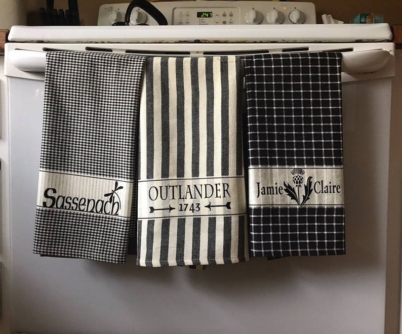 Decorative Outlander Towels Black Mix Set