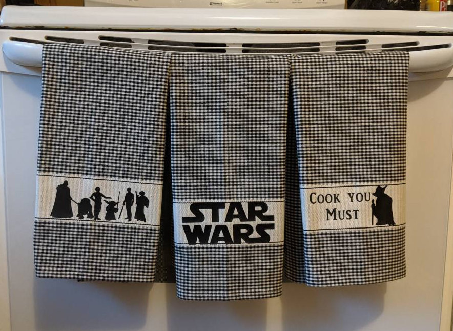 Star Wars Decorative Towel Set, Decorative Bar or Kitchen Towel Set of  Primary color: Black Sm Check Set