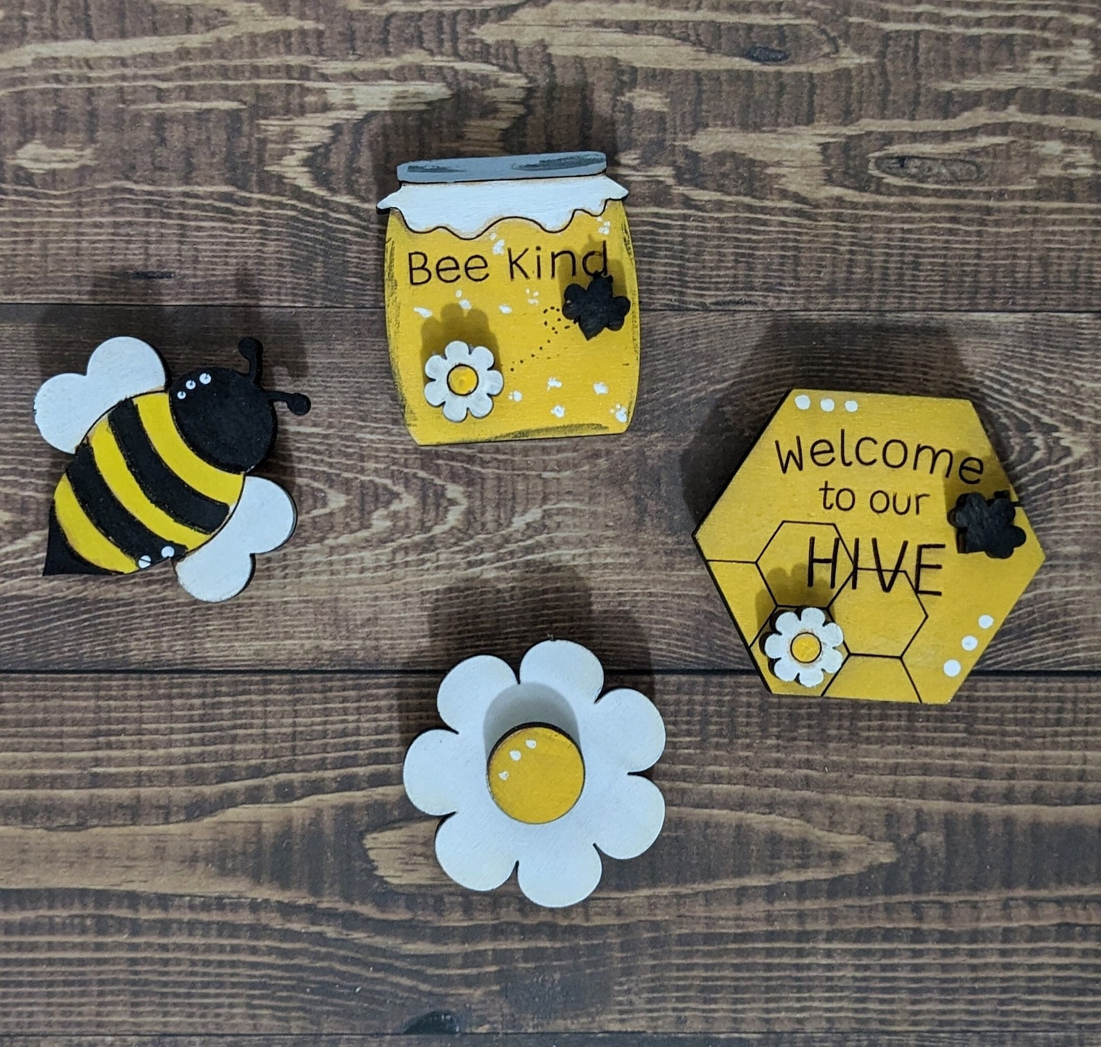 Bee Magnet Set, Wooden Magnet Set Bee, Honey Pot, Flower Set of 4 ...