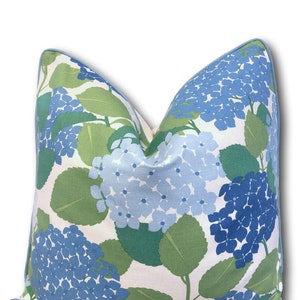 Schumacher Hydrangea Porcelain Pillow Cover w/Piping  & Solid linen reverse 18x18, 20x20, 22x22, 24x24, 24x24 Blue Floral Pillow COVER ONLY