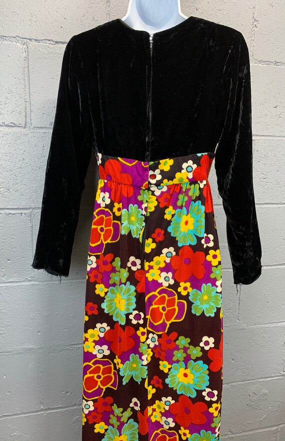 Vintage 1960s Flower Power Psychedelic Maxi Dress… - image 7