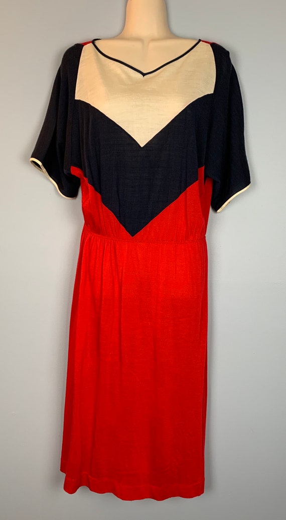 Vintage 1980s Red White and Blue Chevron Dress Mi… - image 2