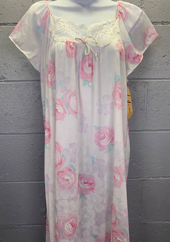 Vintage Deadstock Valmode Nylon Nightgown Floral … - image 5