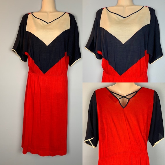 Vintage 1980s Red White and Blue Chevron Dress Mi… - image 1