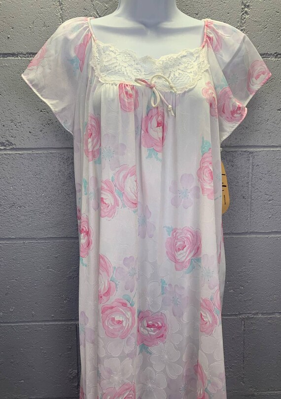 Vintage Deadstock Valmode Nylon Nightgown Floral … - image 6