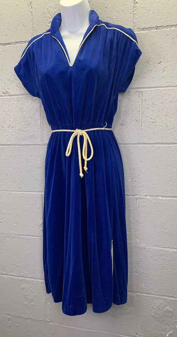 Vintage 1970s Blue Velour Shirtwaist Disco Dress … - image 8