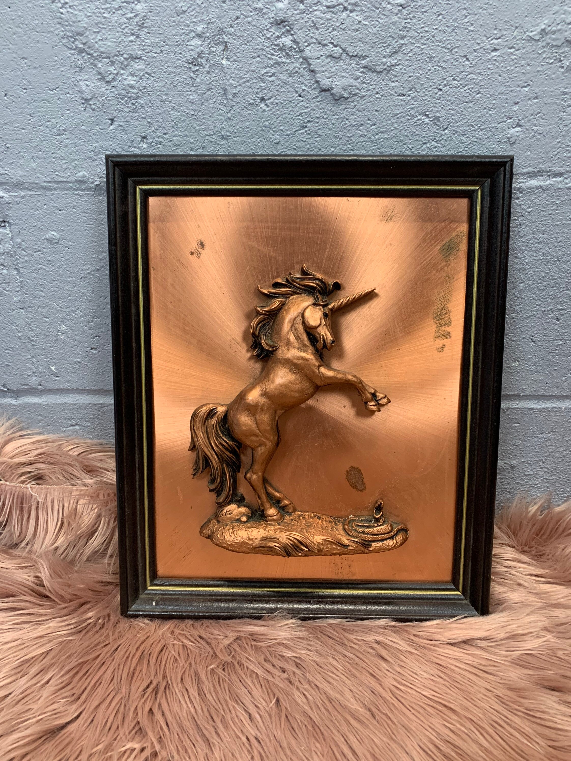 Vintage Kupfer Einhorn 3D Wandbehang Kunststück Bucking Einhorn Pferd Spooked Schlange signierte Fantasie wunderliche Geschöpf mystische Kupferkunst