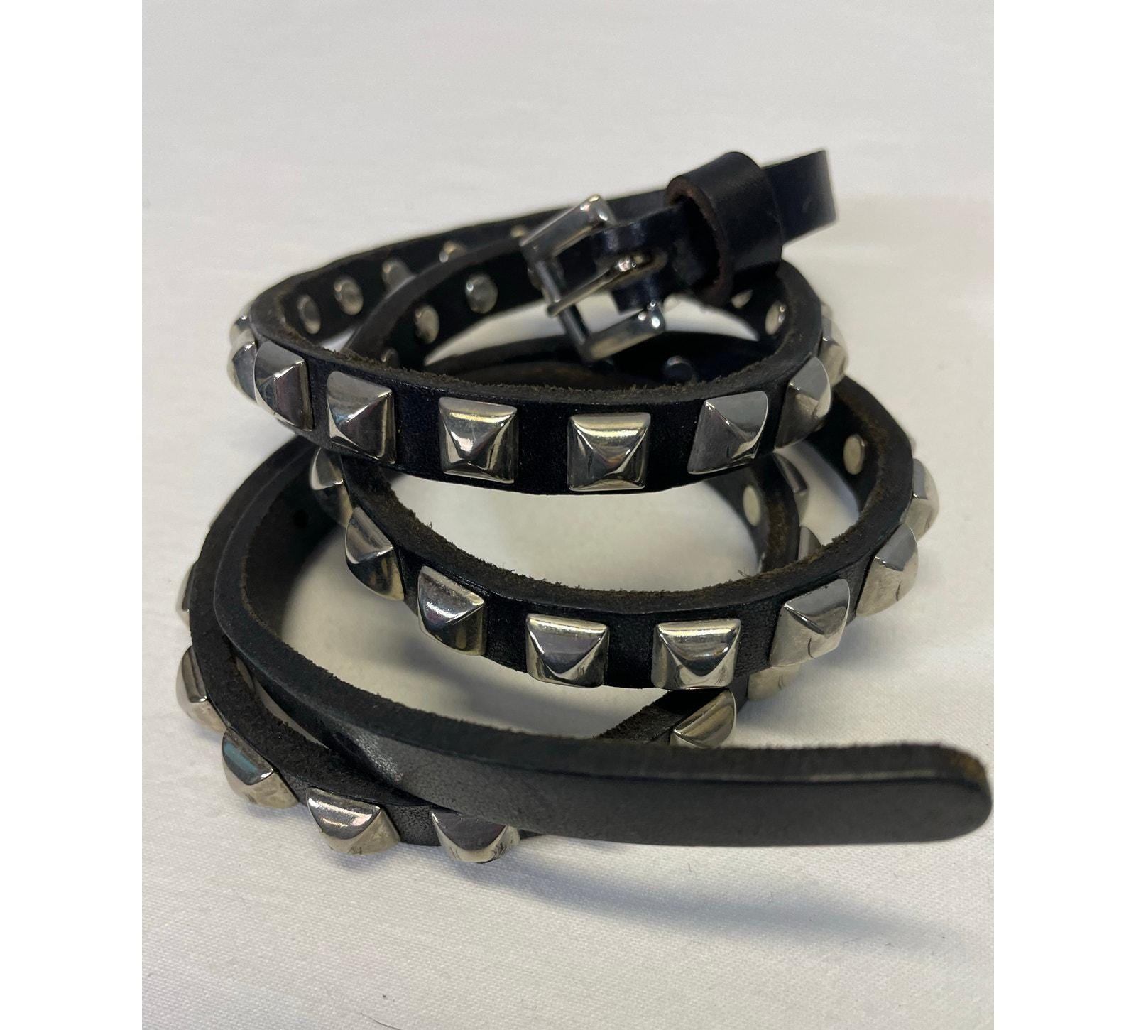 Vintage 1980s Black Leather Pyramid Studded Skinny Belt Punk Vintage 1980s Black Leather Pyramid Studded Skinny Belt Punk