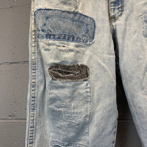 Vintage 1960s authentic Faded Wrangler Jeans Patched Distressed Short Length High Waisted Vintage Denim 34 Inch Waist Well Worn Thrashed Size 10 Md B1