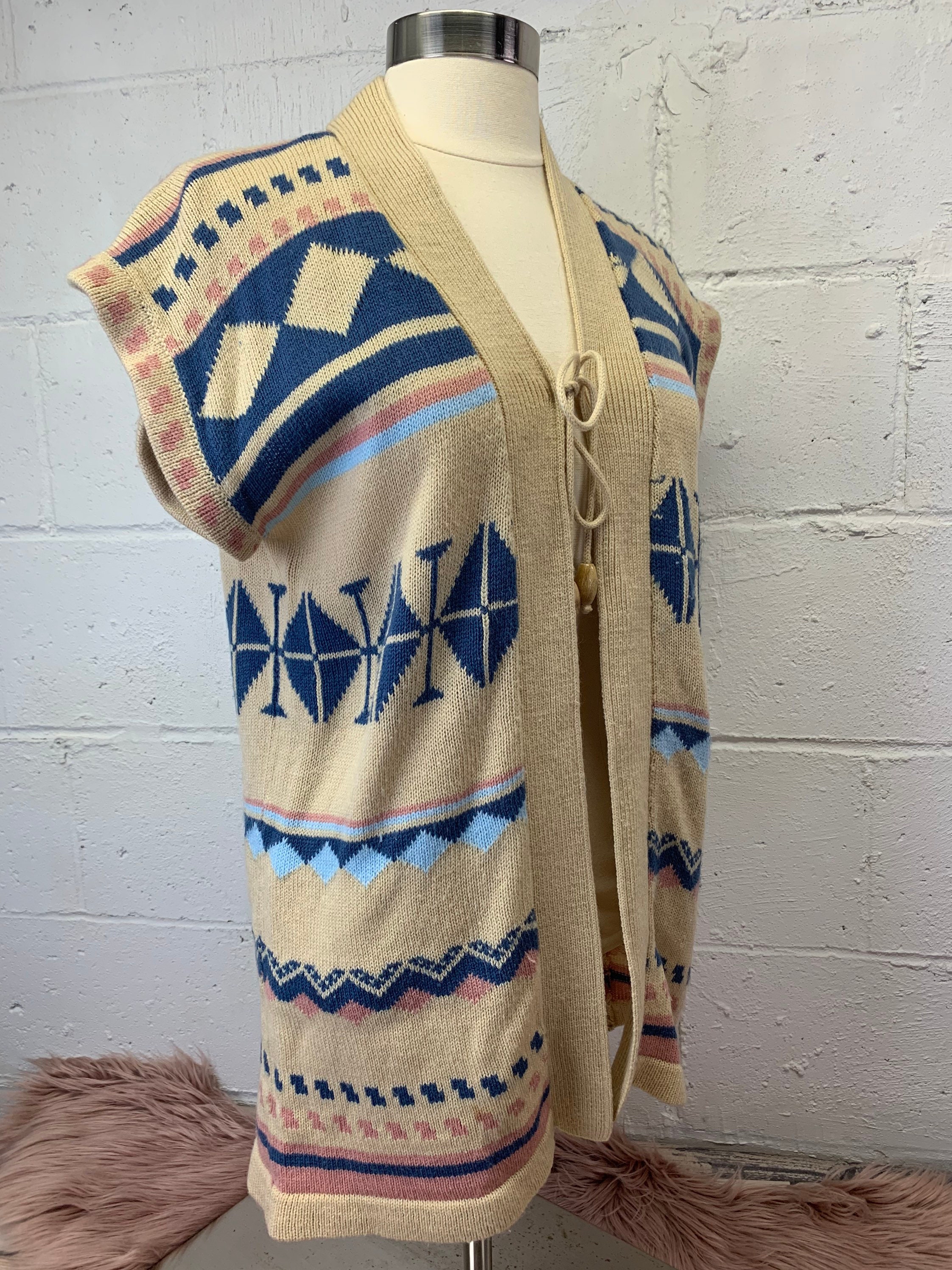 Vintage 1970s Sweater Vest Novelty Knit Darn Knit Cardigan Etsy