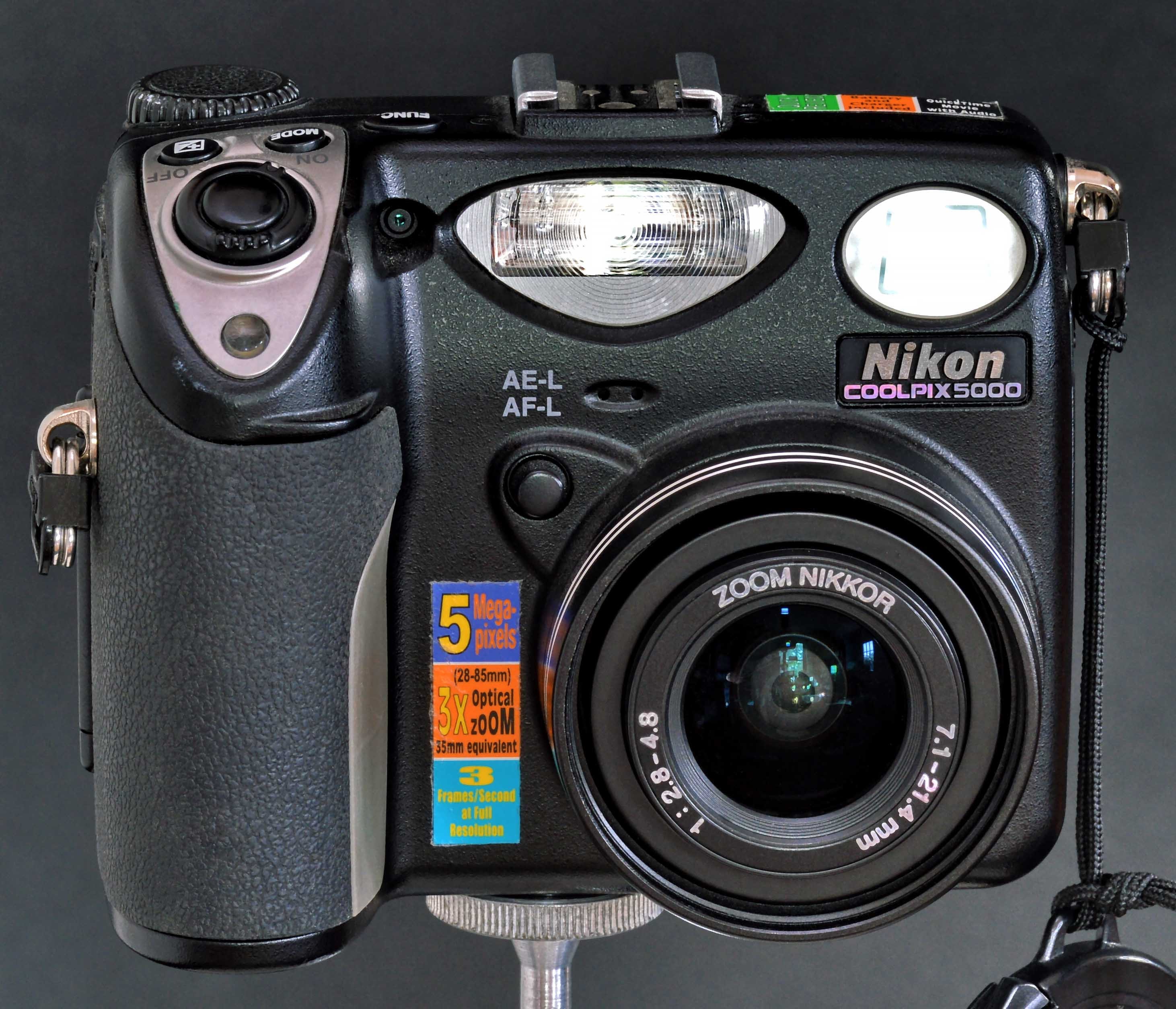 Nikon Coolpix E5000 Digital Camera 5 MP W 7.1-21.4 F/2.8-4.8 - Etsy