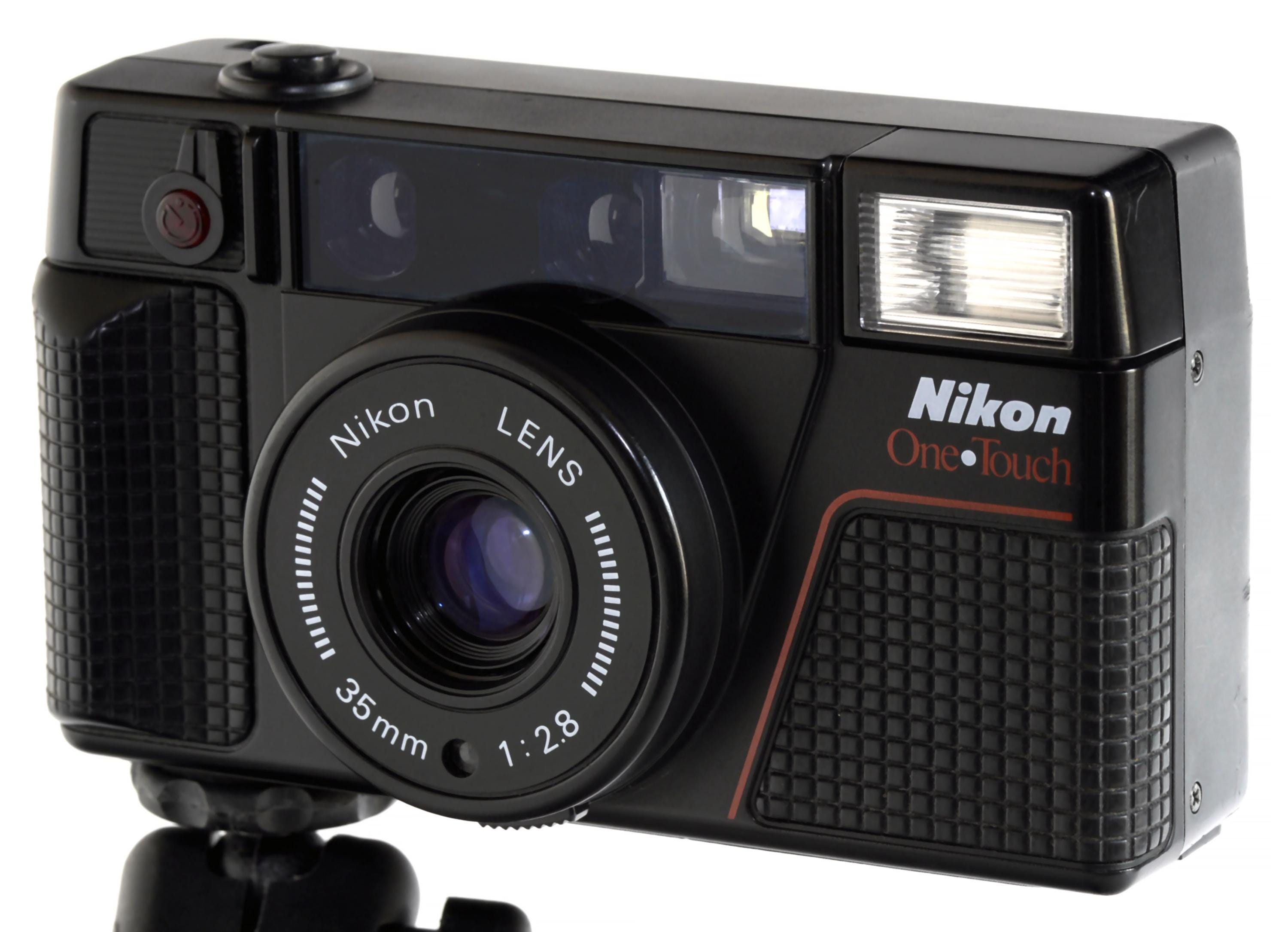 Nikon L35 AF2: 35mm Point Shoot Film Camera (non