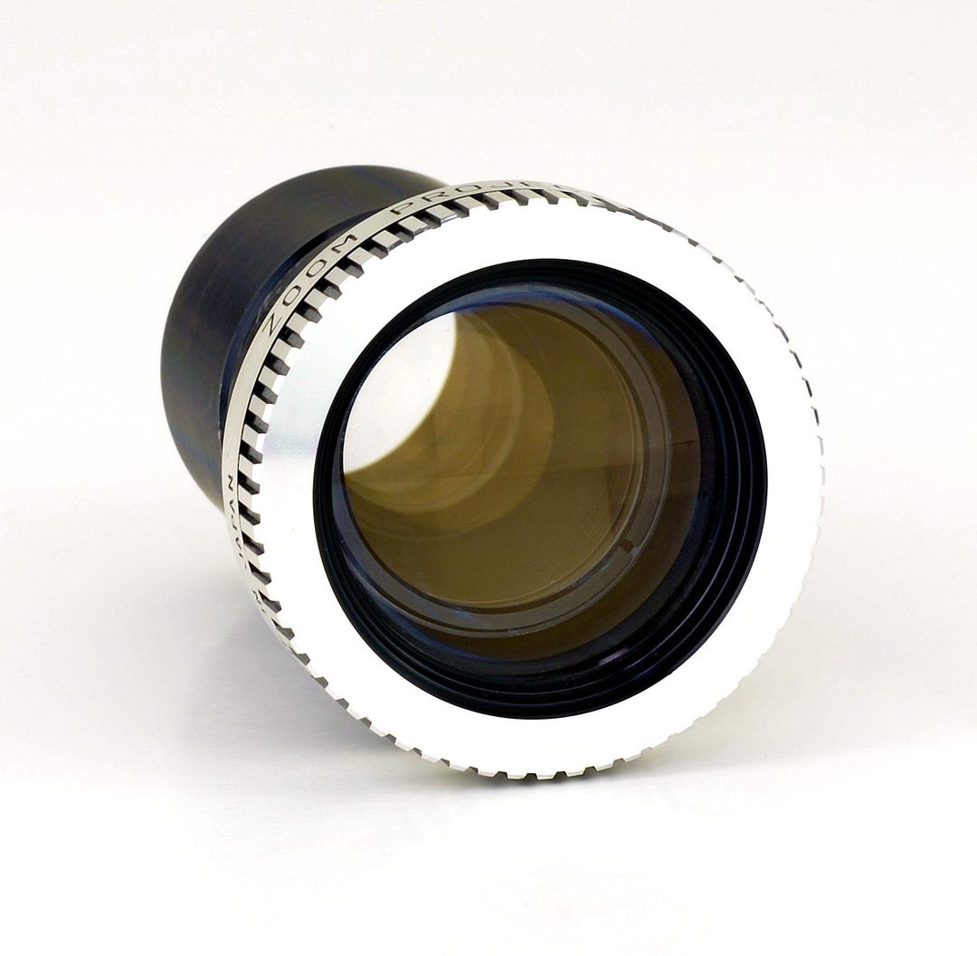 Bell & Howell 15-25mm F/1.5 Projection Zoom Lens for Bandh