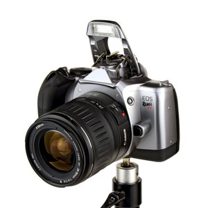 STuDENTS Canon EoS Rebel K2 35mm SLR Camera w Canon EF 28-90mm f/4-5.6 III Zoom Lens Collectible WoRKS WeLL NEaR MiNTY!