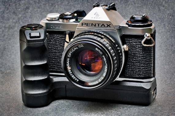 Students Pentax Me Slr 50mm F 2 Smc Pentax M Prime Lens Etsy