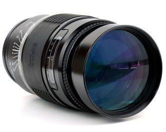 Sony Alpha AF 75-300mm f/4.5-5.6 APO Macro 1:4 Telephoto Zoom Lens by Sigma 4 Students Minolta Maxxum WoRKS WeLL NEaR MiNTY!