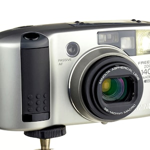 Minolta Freedom Zoom 140EX Panorama Date 35mm Camera w 38-140mm Macro Zoom Lens Hard To Find in Collectible Condition MiNTY!