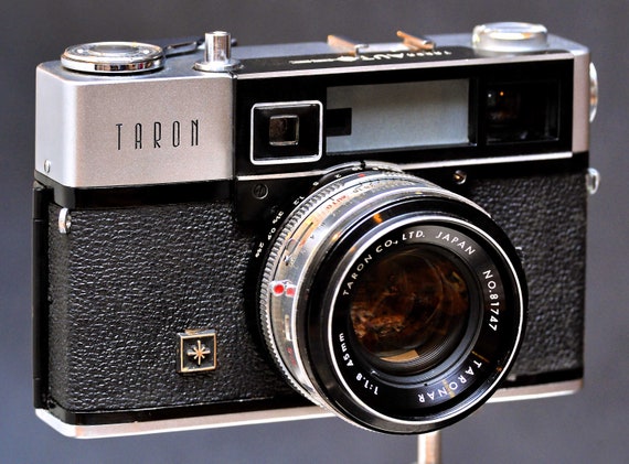 taron 35mm camera