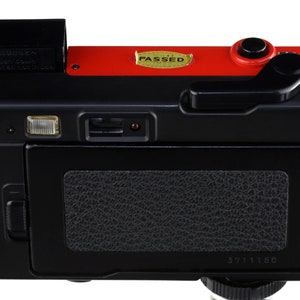 Konica POP w 36mm f/4 Hexanon Prime Lens Rare Collectible Red Version 35mm Film Camera REaLLY NiCE image 3